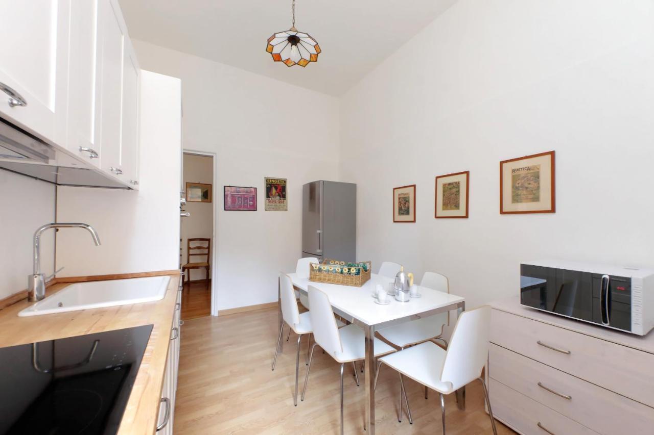 4Bnb - Chinotto Spacious Apartment Roma Exterior foto